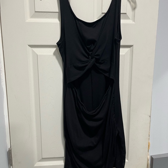 Elegant Black Knot-Front Dress - Picture 1 of 2